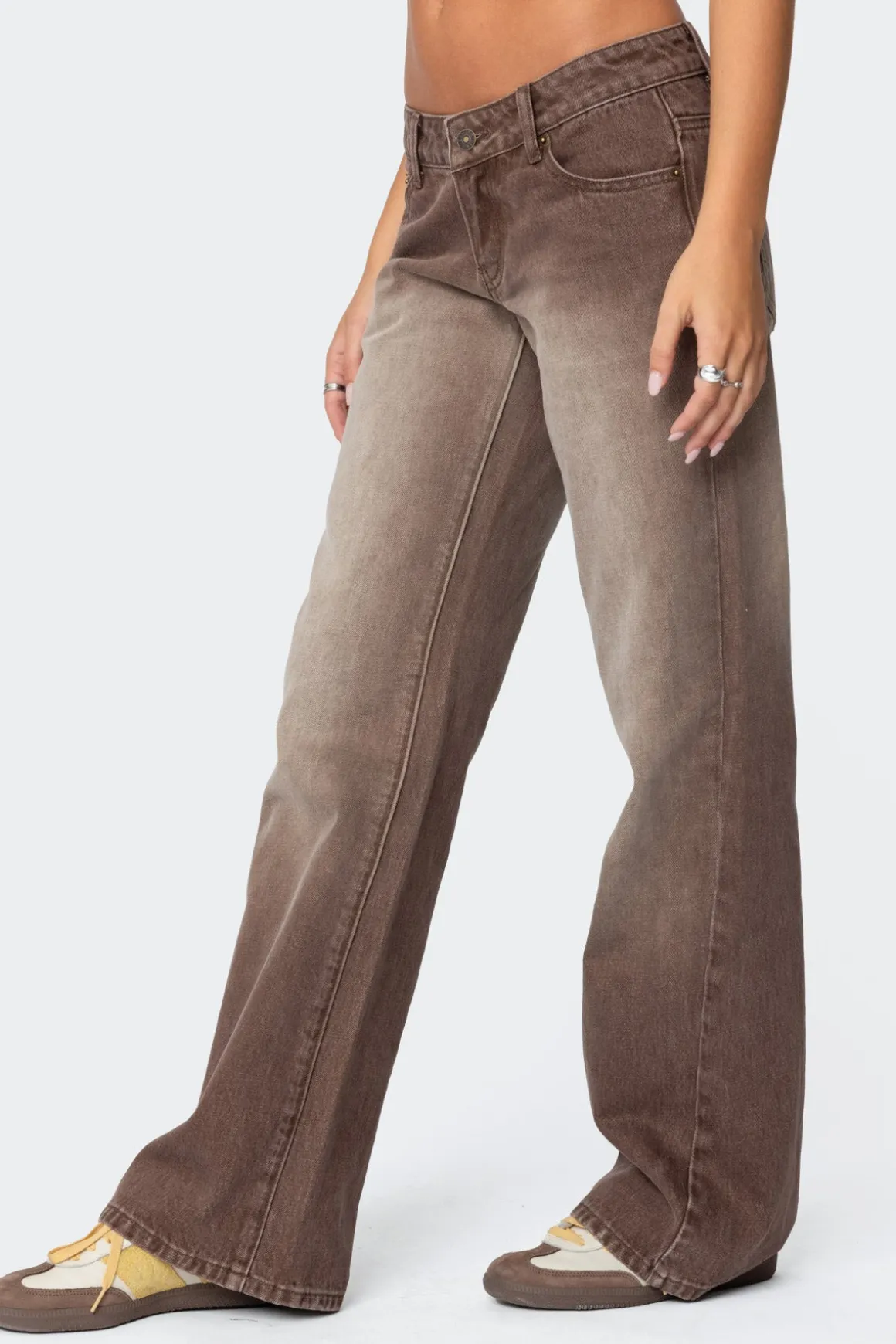 Alysse Low Rise Washed Jeans