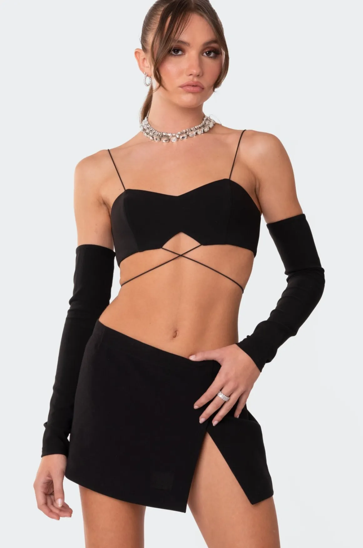 Beatrix separate sleeves crossed crop top