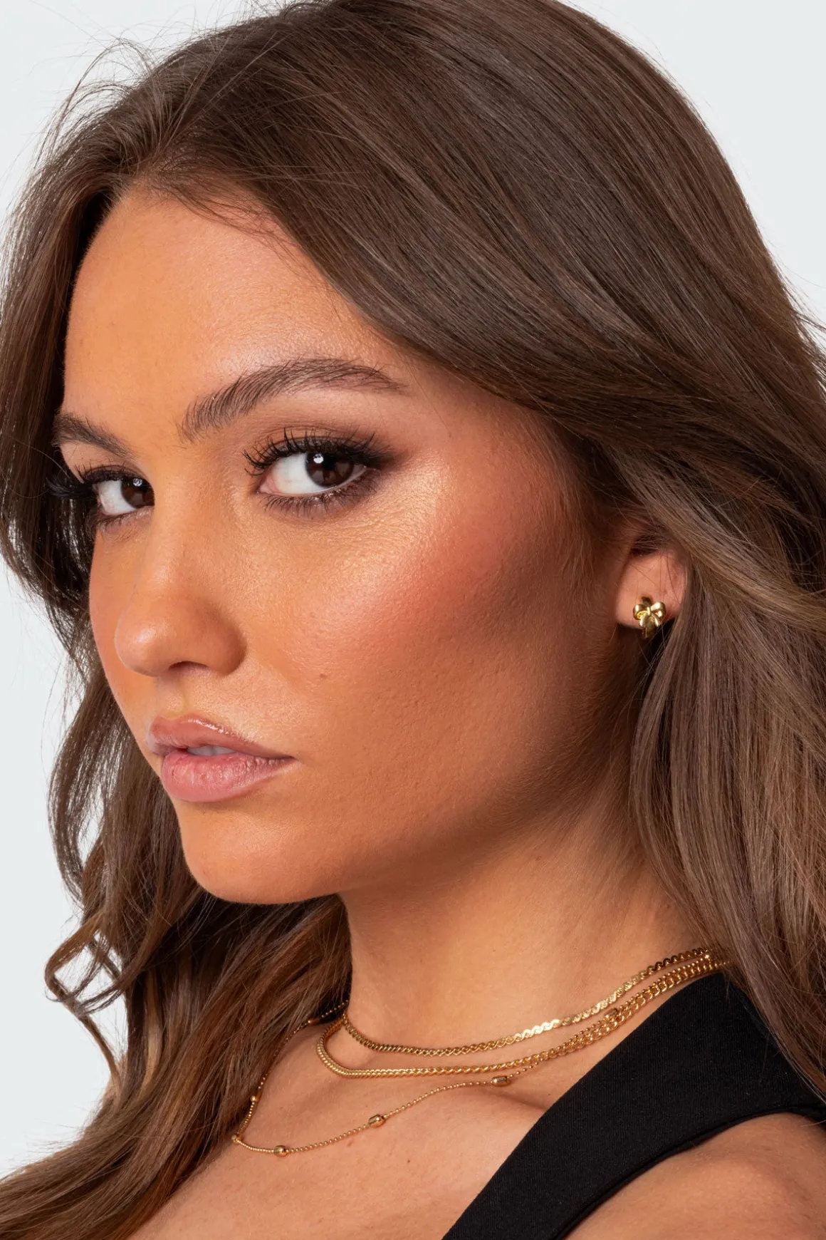 Bow Huggy Hoop Earrings