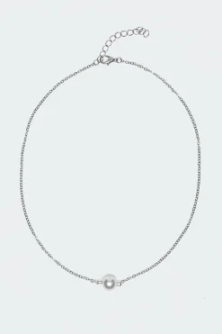 Center Stage Pearl Necklace