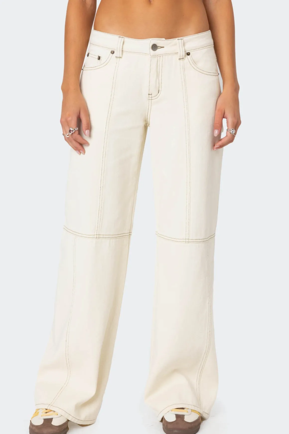 Contrast Stitch Low Rise Jeans
