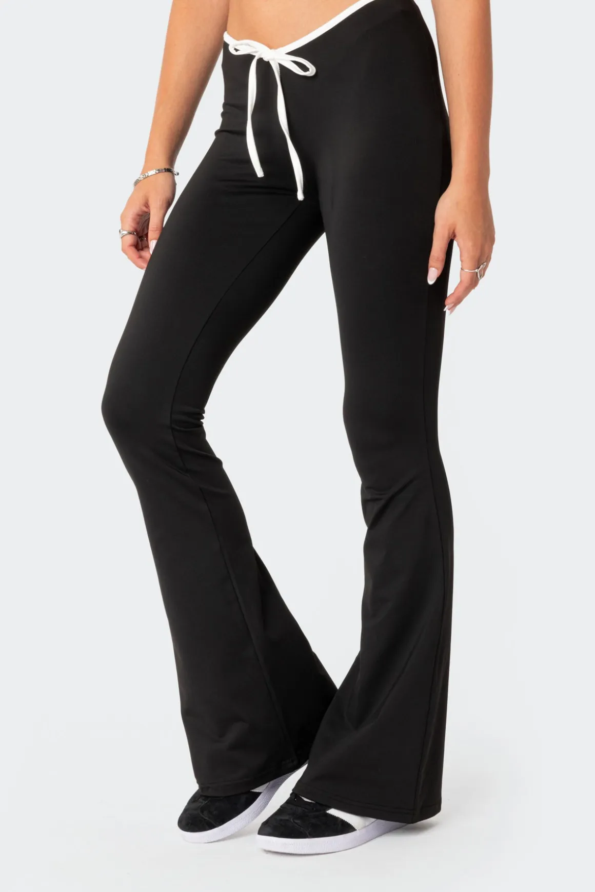 Leighton Contrast Tie Flared Pants