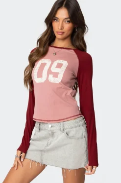 09 Raglan Long Sleeve T Shirt