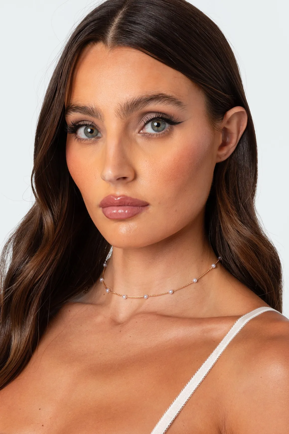 Spaced Out Pearly Necklace