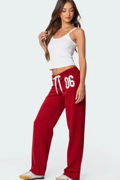 06 Sweatpants